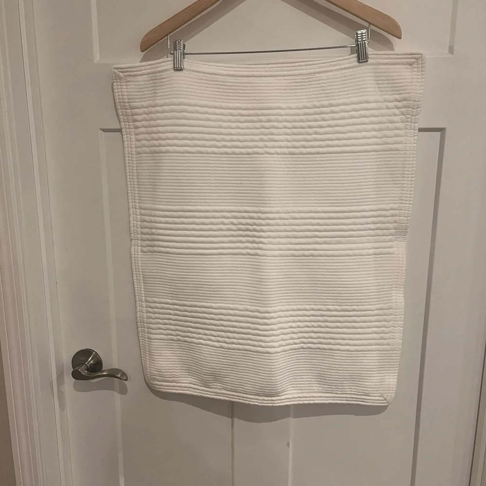 West Elm Set of 2 Standard Cotton Cloud Jersey Shams - White